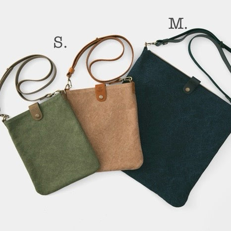 Traveler’s Factory Canvas Shoulder Bag <M> Olive color