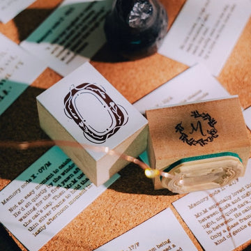 Meow Illustration rubber Stamp - Collector Mr.M - Tulip Oval