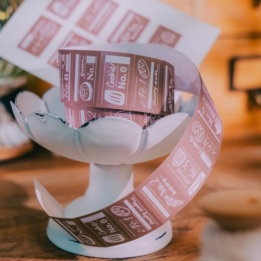 Meow Illustration label sticker roll - Yum Yum Patisserie