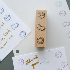 Kin.iro.hitode rubber stamp - Three Buttons
