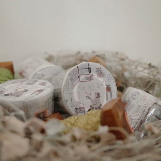 Misshoegg Antique Props Shop 2 pet tape journalpages