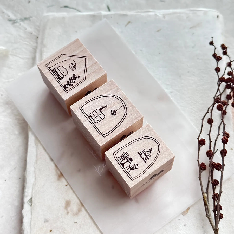 Nove Tiny House Rubber Stamp