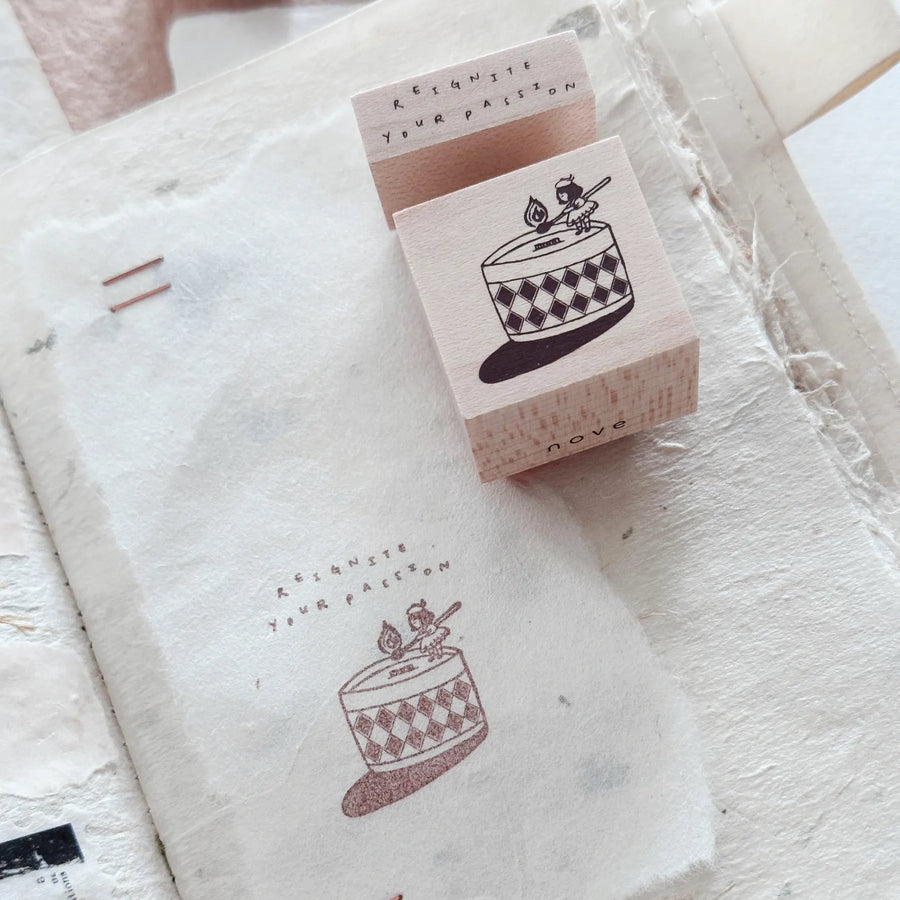 Nove Little Ordinary People Rubber Stamp