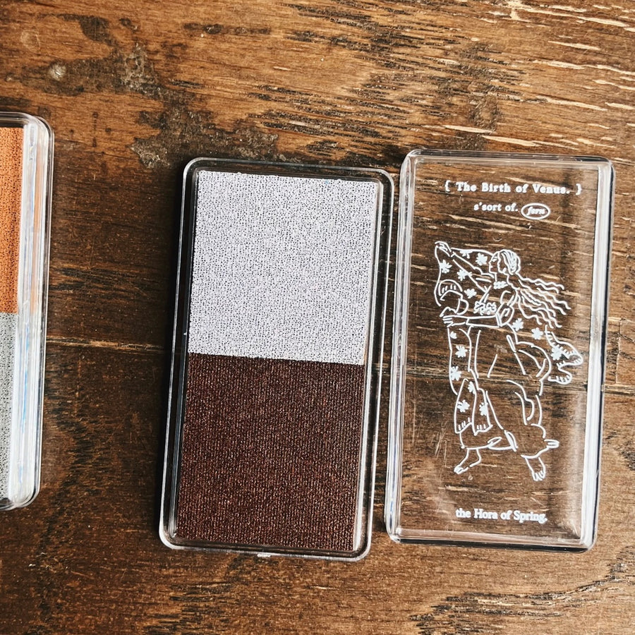 somesortoffern mini two-colour ink pad - 𝐓𝐡𝐞 𝐁𝐢𝐫𝐭𝐡 𝐎𝐟 𝐕𝐞𝐧𝐮𝐬