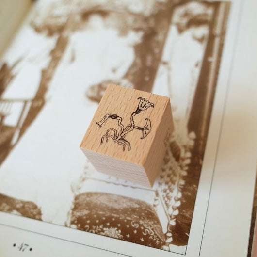 Misshoegg corner garden rubber stamps