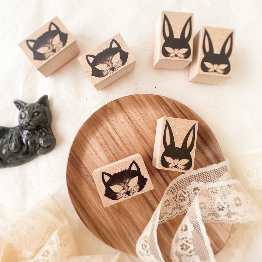 Kinotorico fox mask stamp