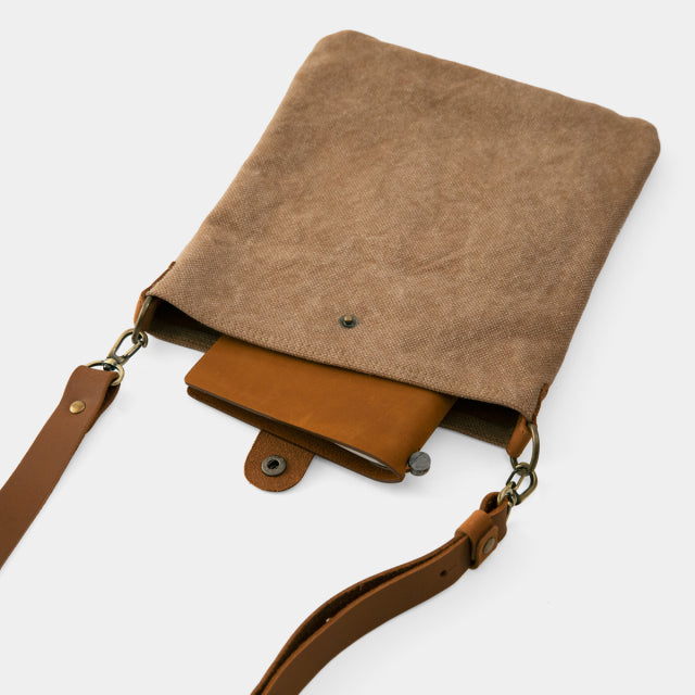 Traveler’s Factory Canvas Shoulder Bag <S> Beige color