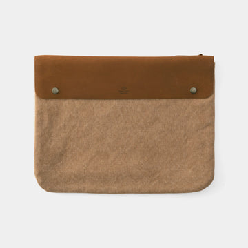Traveler’s Factory Canvas Pouch in beige - Size L