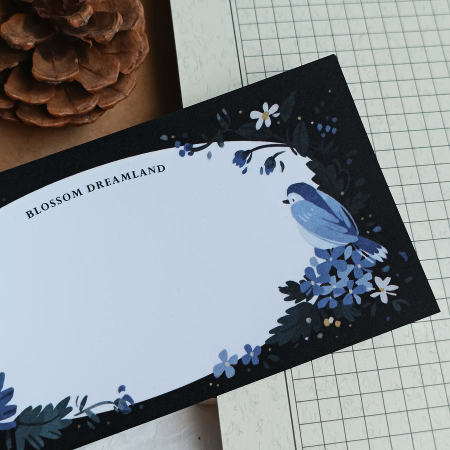 Wwiinngg notepad - celebration of petals