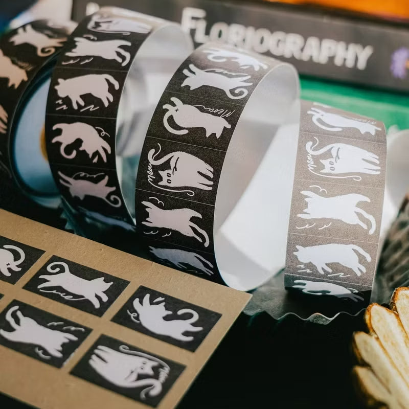 Meow Illustration label sticker roll - Meow