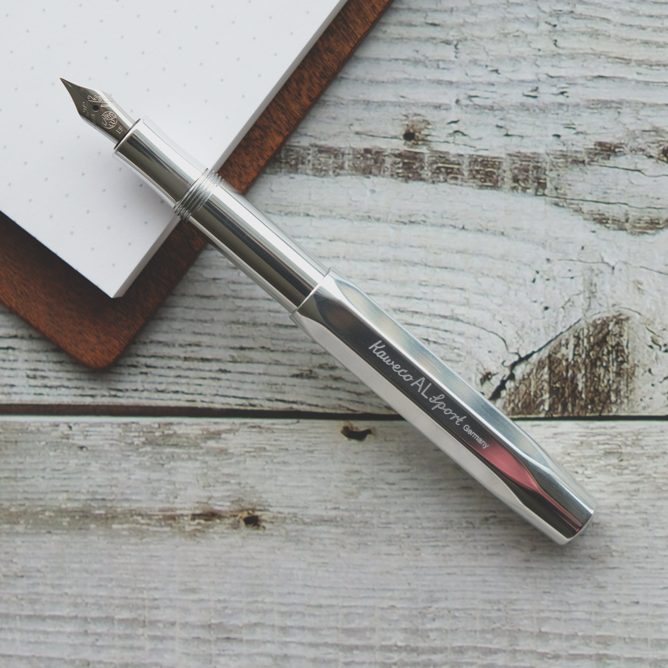 Kaweco AL SPORT Fountain Pen Deep Red I Premium Fountain Pen for Ink Cartridges I Exclusive Fountain Pen 13 cm I Nib: F (Fine)並行輸入 Kaweco AL SPORT Red Collection - Fountain Pen Fine