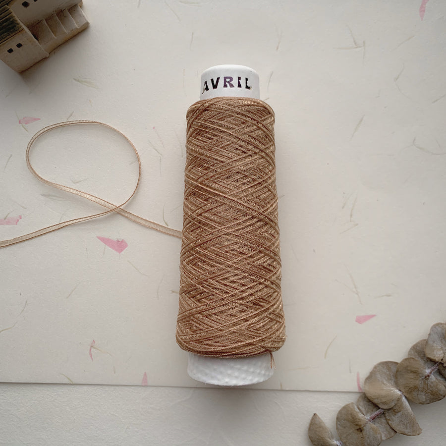 Avril CRYSTAL Minicone Yarn